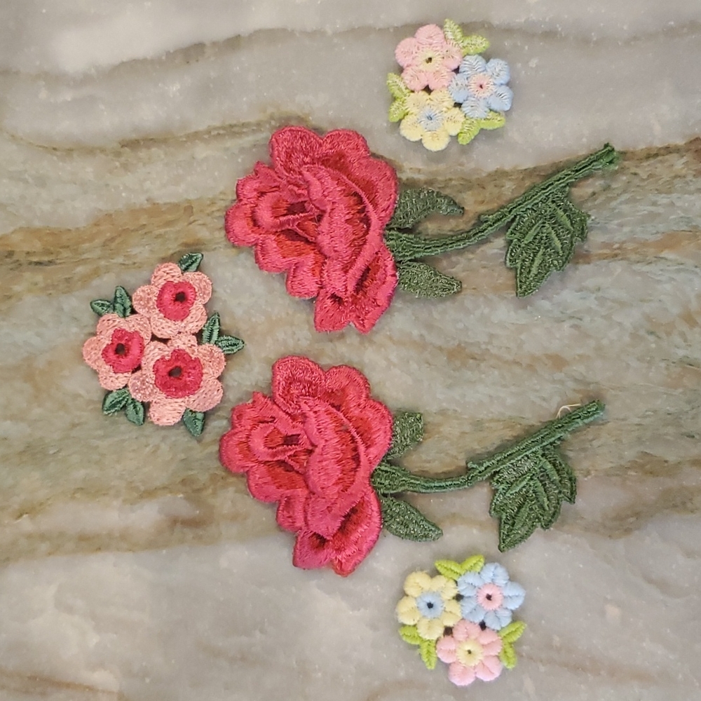 5 Vintage Flower Patches
